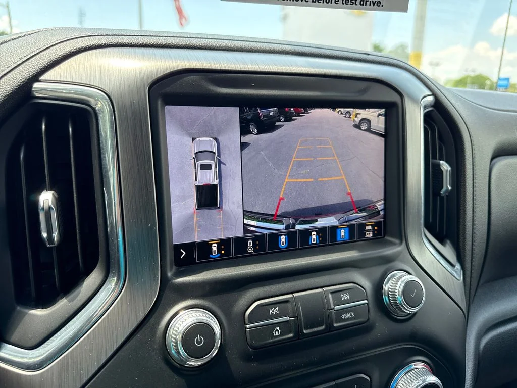 Used 2021 Red GMC Denali image 19