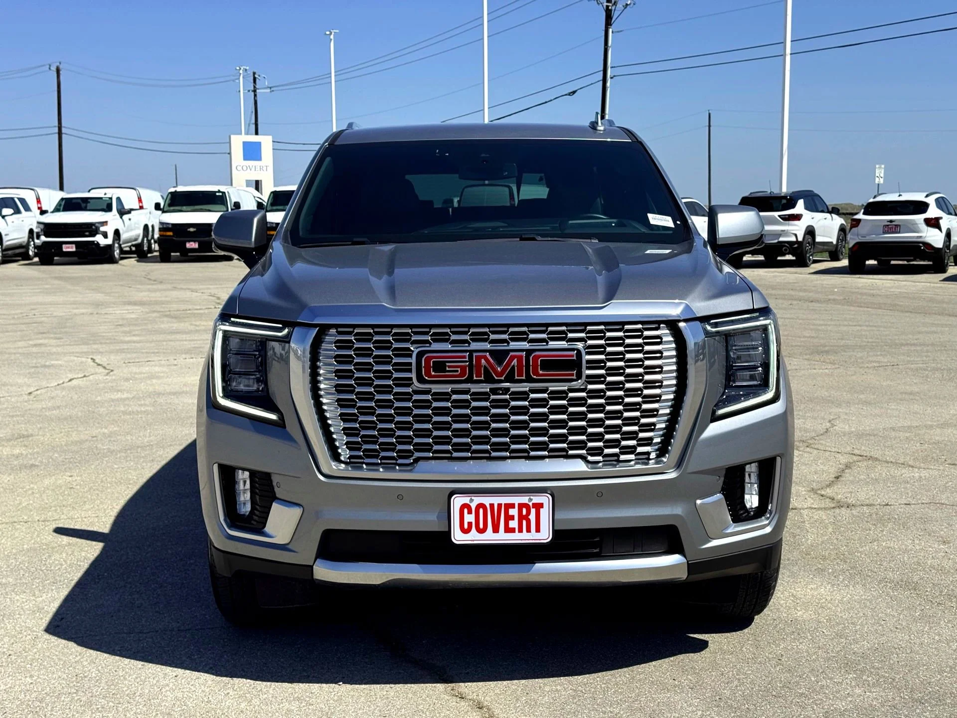 Used 2024 Sterling Metallic GMC Denali image 3
