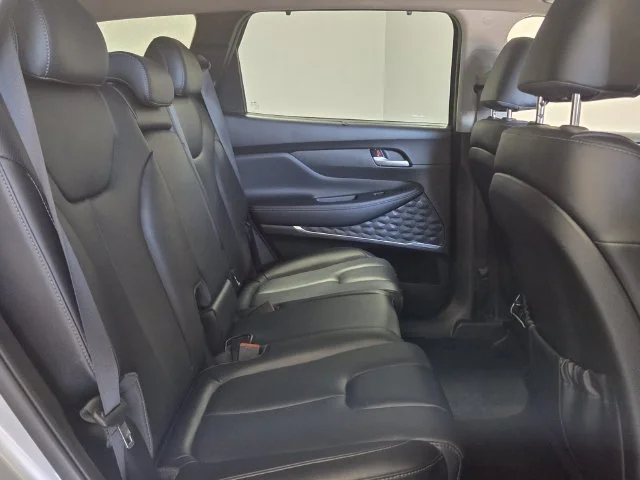 Used 2023 Silver Hyundai SEL image 13