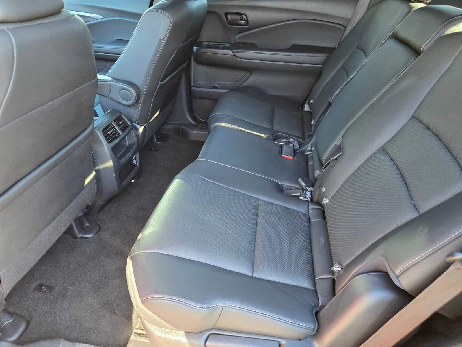 Used 2023  Honda EX-L image 14