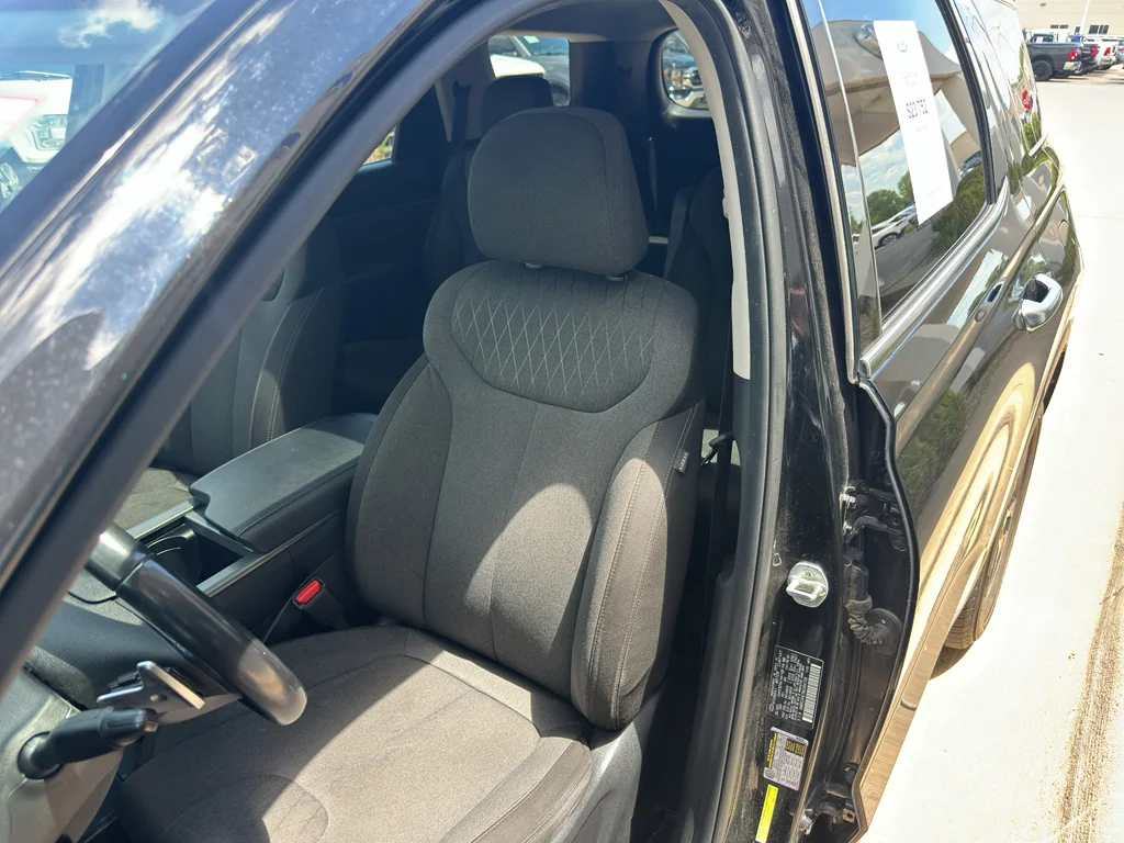 Used 2022  Hyundai SEL image 27