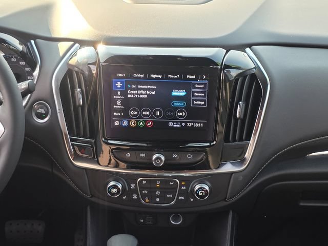 Used 2023 Silver Sage Metallic Chevrolet LT Leather image 3