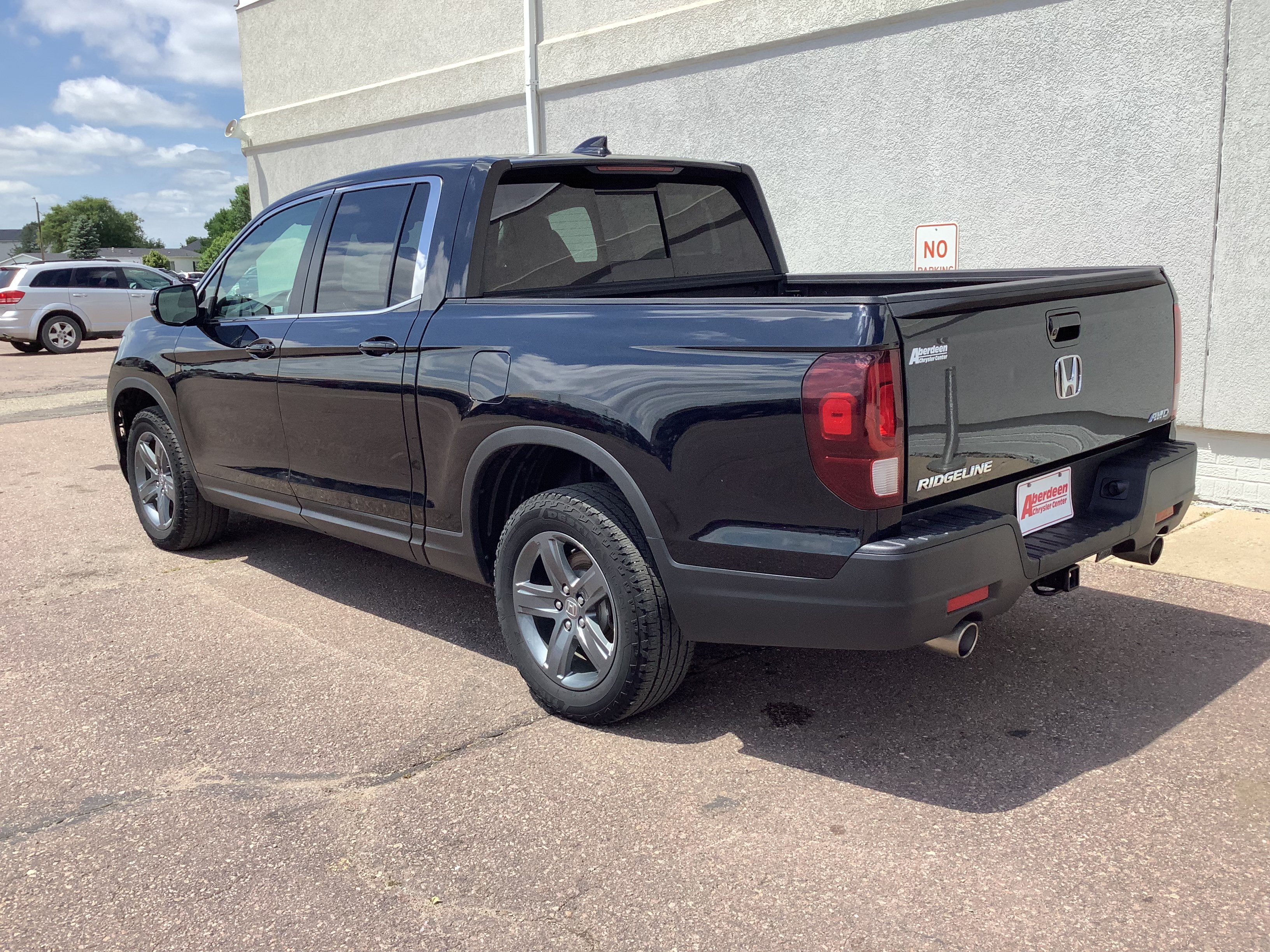Used 2023  Honda RTL image 7