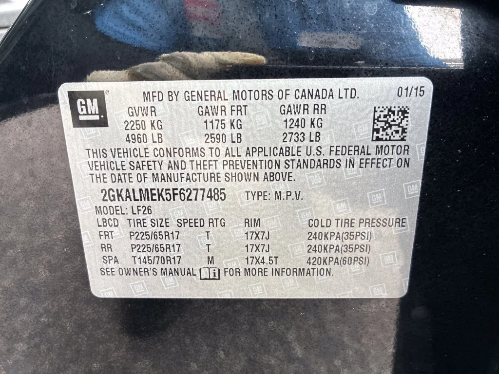 Used 2015 Black GMC SLE-1 image 29