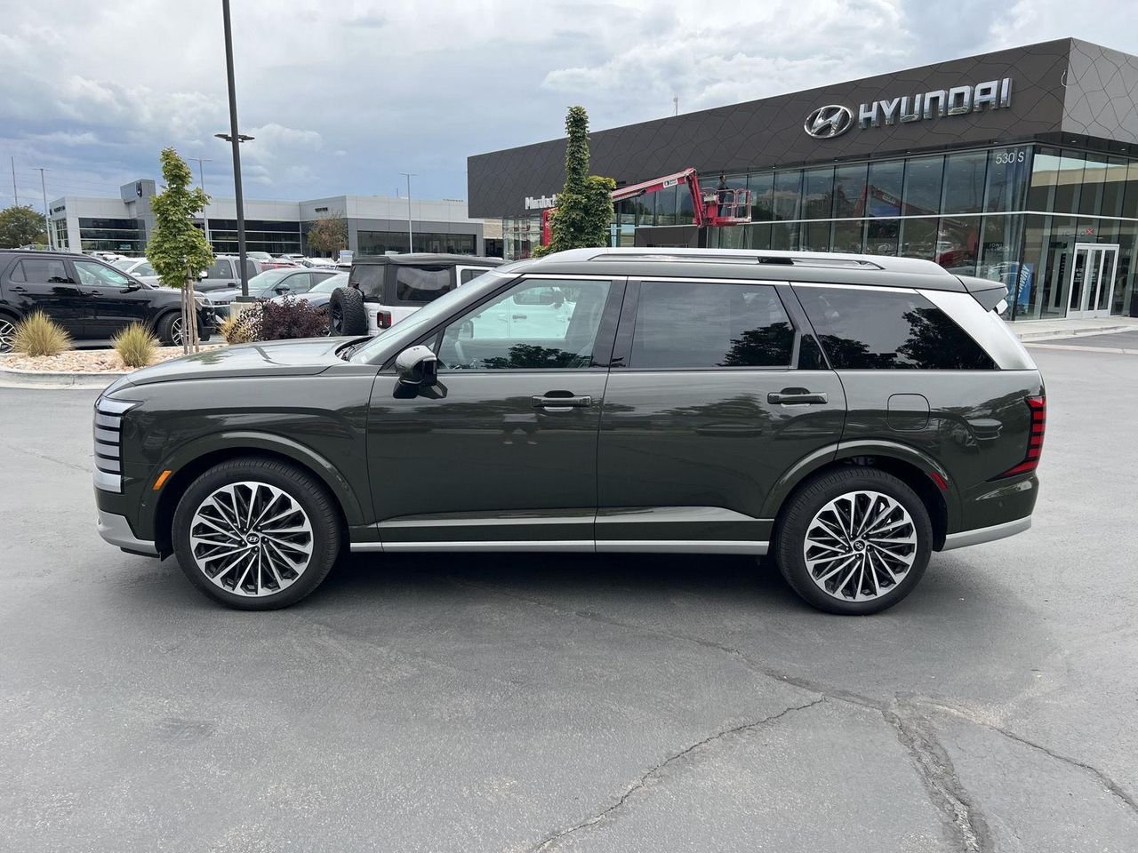 New 2026 Titan Charcoal Pearl Hyundai Calligraphy image 12