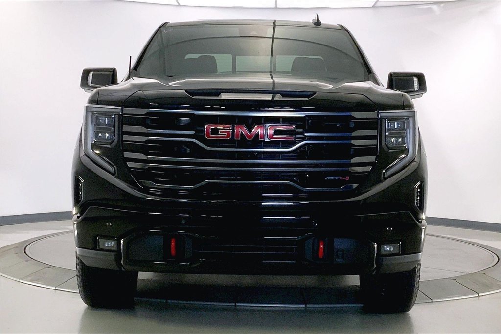 Used 2026 Onyx Black GMC AT4 image 2