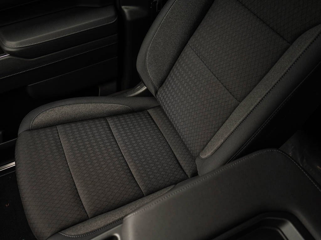 2025 Chevrolet Silverado 1500 LT - Photo 23
