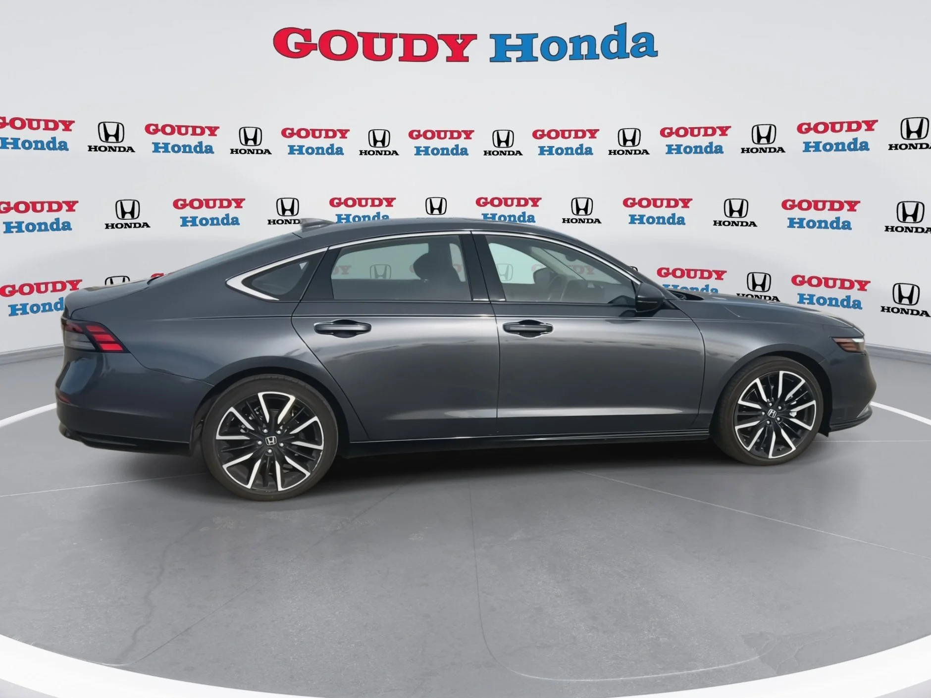 2024 Honda Accord Hybrid Touring - Photo 35