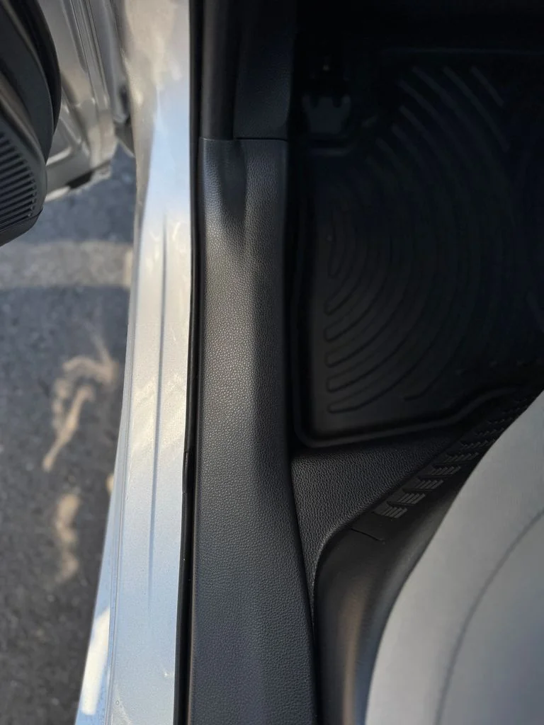 Used 2025 Cutting Edge Toyota LE image 34