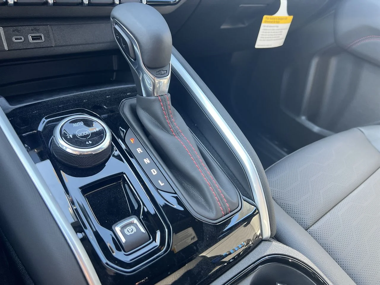 2026 Chevrolet Colorado Z71 - Photo 74