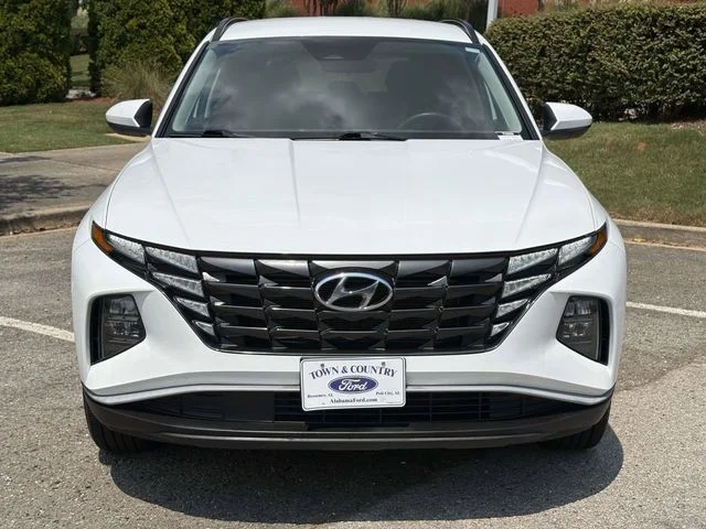 Used 2024 White Pearl Hyundai SEL image 2