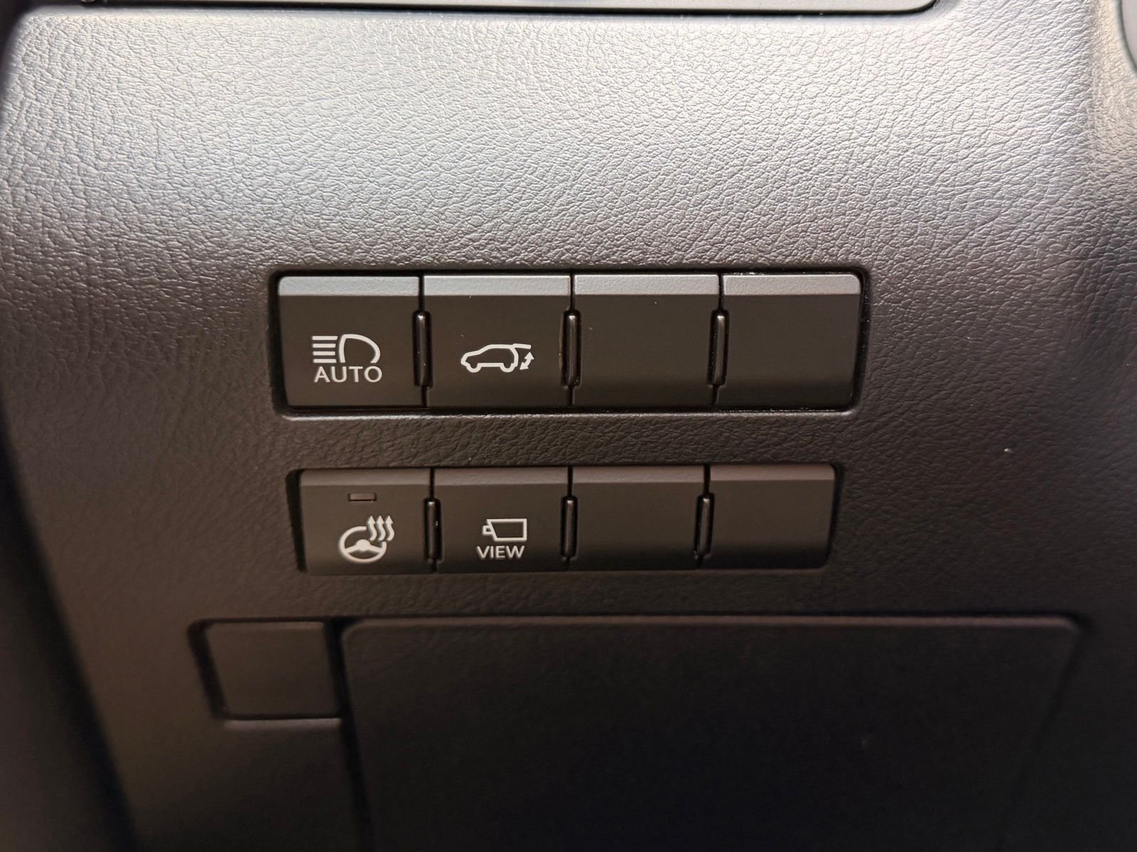 Used 2021 White Pearl Lexus 350L image 23