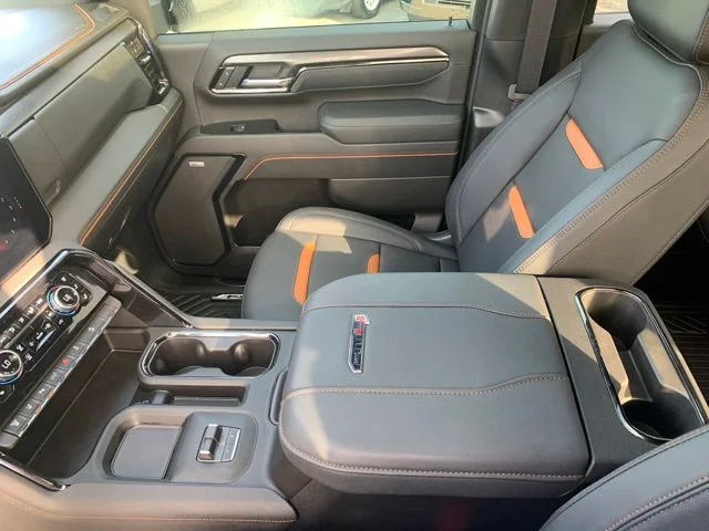 Used 2026 White GMC AT4 image 36