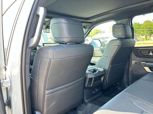 New 2026 Wind Chill Pearl <sup>1</sup> Toyota Tundra Platinum image 17