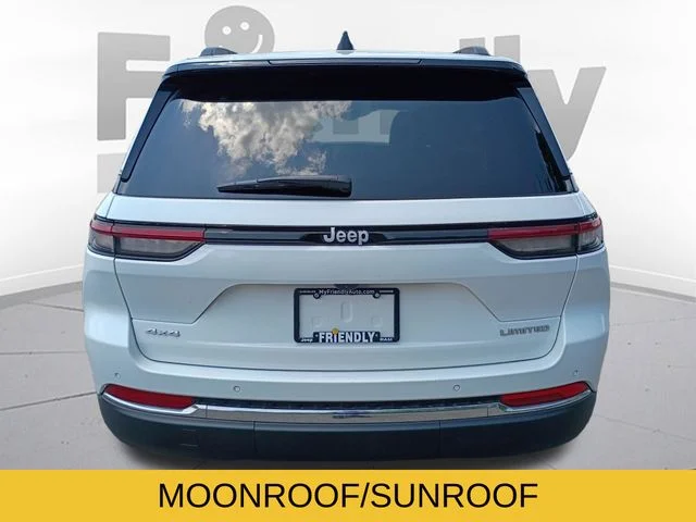 Used 2025 White Jeep Limited image 8