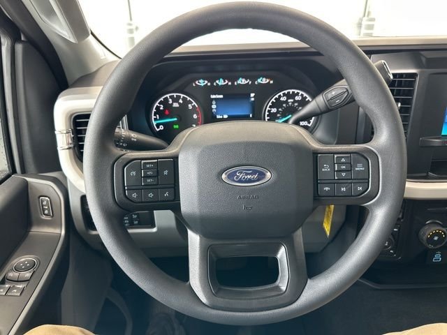 New 2026 Oxford White Ford F-350® XL image 26
