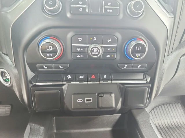Used 2021 White Chevrolet LT Trail Boss image 27