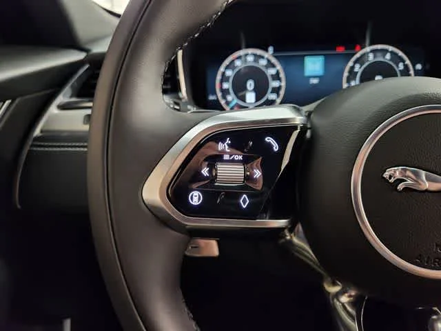 New 2026 Santorini Black Metallic Jaguar R-Dynamic S image 45