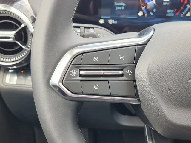 2026 Chevrolet Equinox LT - Photo 29