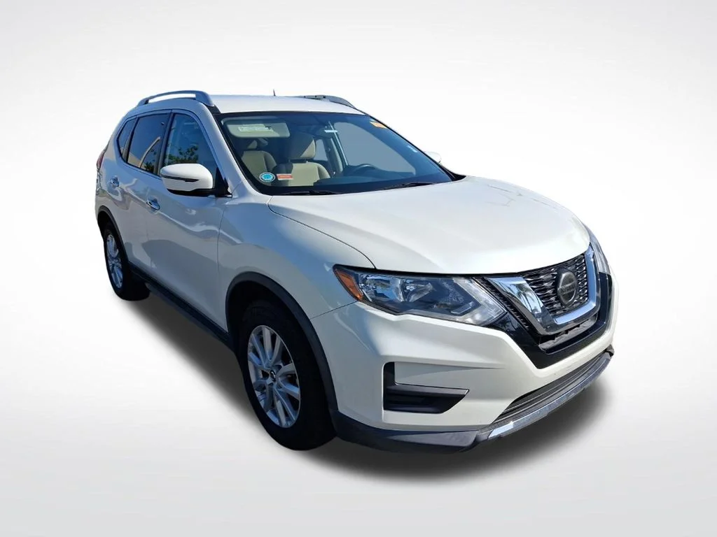 Used 2018 White Nissan SV image 3