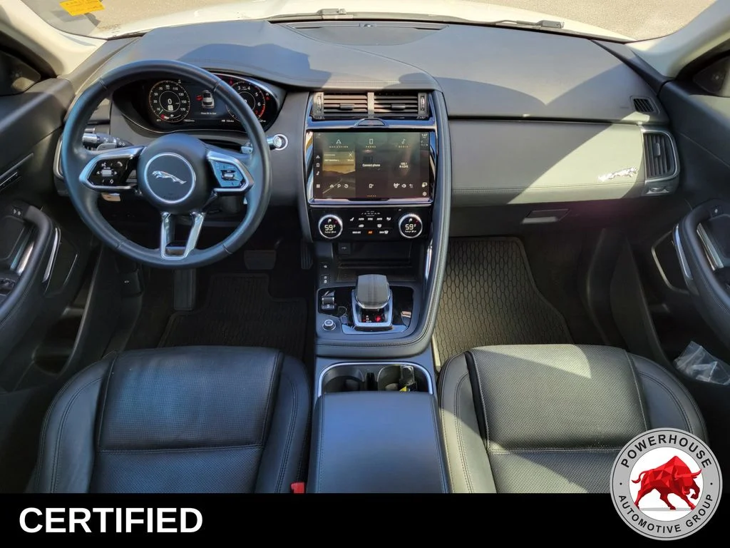 Used 2021  Jaguar P250 SE image 19