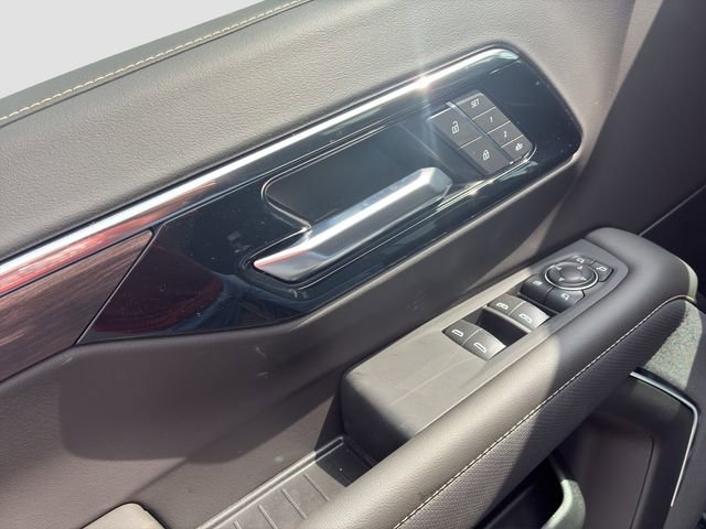 2026 Chevrolet Tahoe Premier - Photo 17