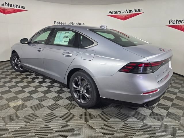 New 2026 Solar Silver Metallic Honda EX-L image 5