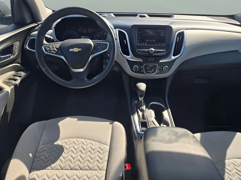 Used 2022 Silver Chevrolet LS image 12