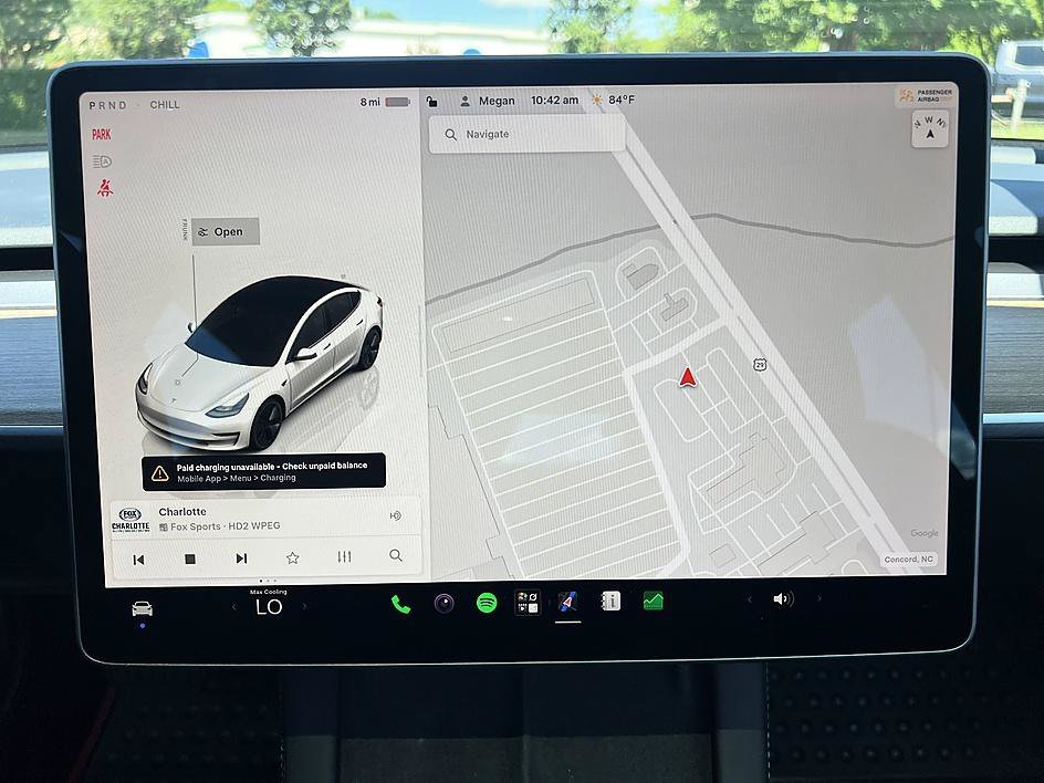 Used 2023 Pearl White Multi-Coat Tesla Base image 26