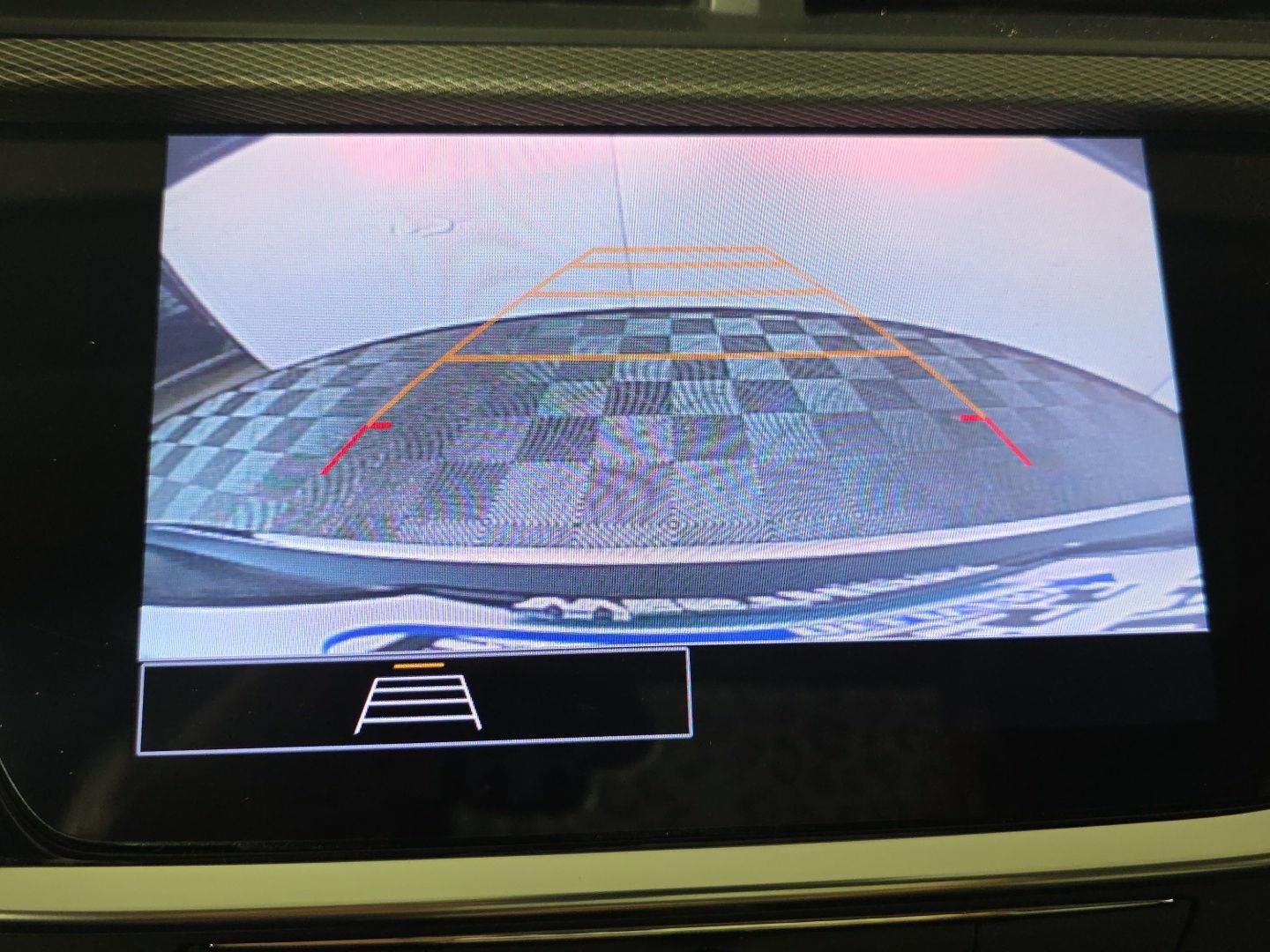 Used 2023 Sapphire Metallic Buick Essence image 5