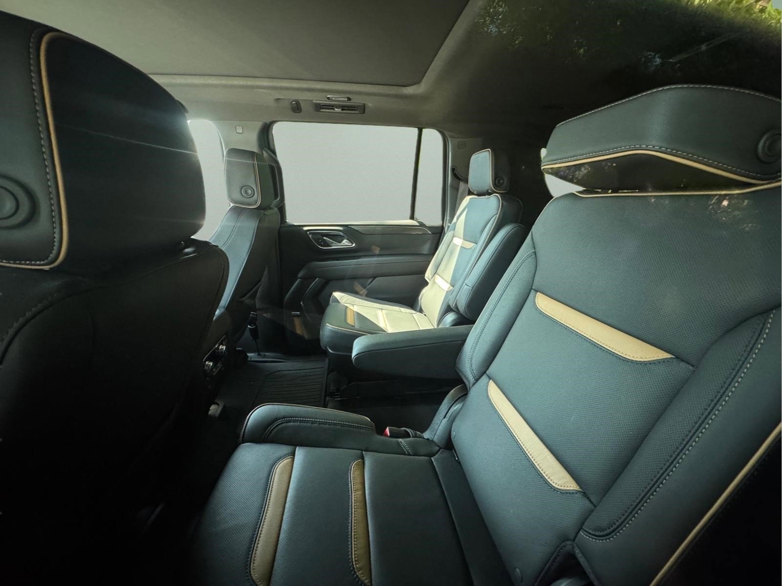 Used 2024 Onyx Black GMC AT4 image 7