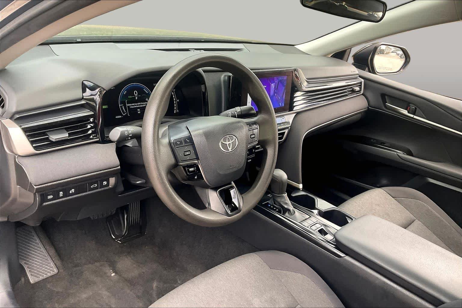 Used 2025 Midnight Black Metallic Toyota LE image 17