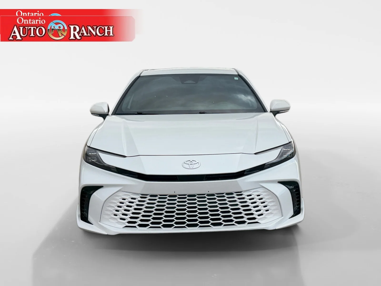 Used 2025 Wind Chill Pearl Toyota XSE image 8