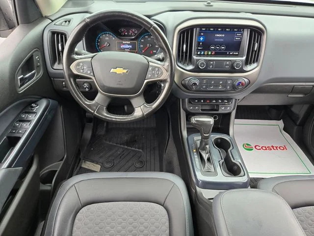 Used 2019 White Chevrolet Z71 image 14