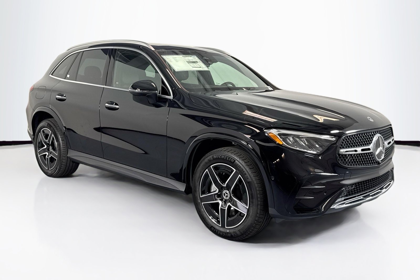 New 2026 Black Mercedes-Benz GLC 300 image 3