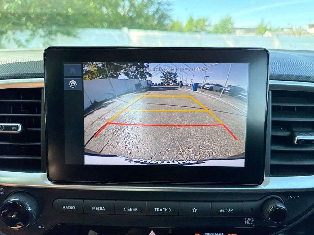 Used 2025 Mirage Green Hyundai SEL image 22