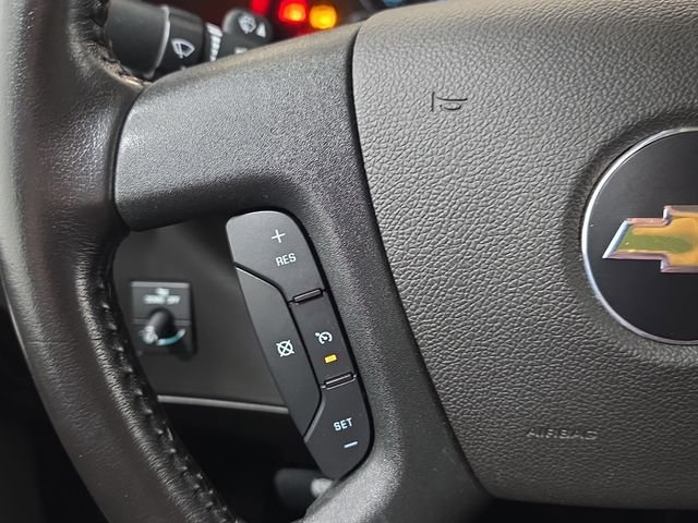 Used 2022 White Chevrolet LT image 16