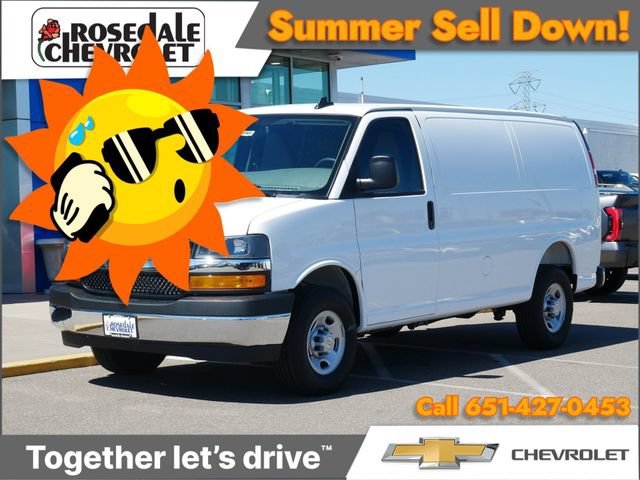 2025 Chevrolet Express Cargo WT