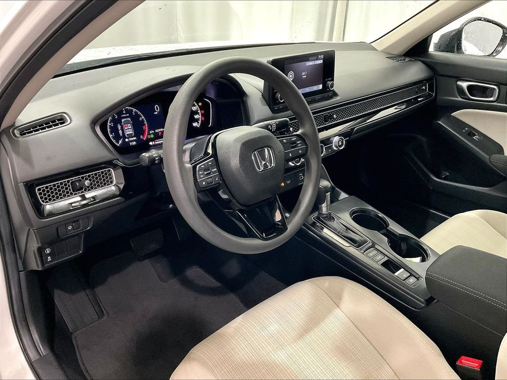 Used 2024 White Honda LX image 8