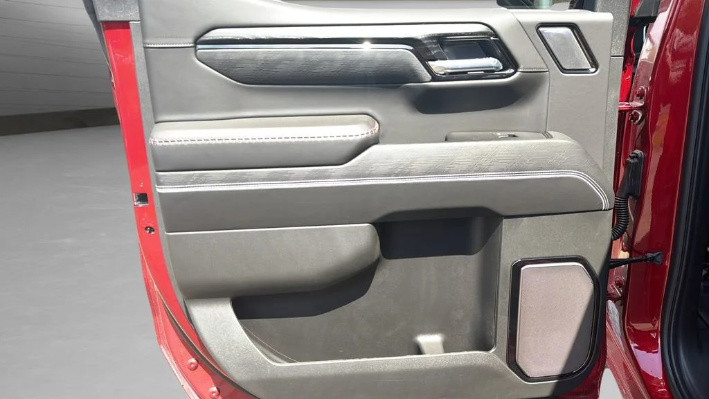 2026 GMC Sierra 1500 AT4X - Photo 40