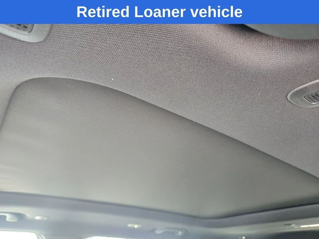 New 2025 Bright White Clear-Coat Exterior Paint Jeep Limited image 19