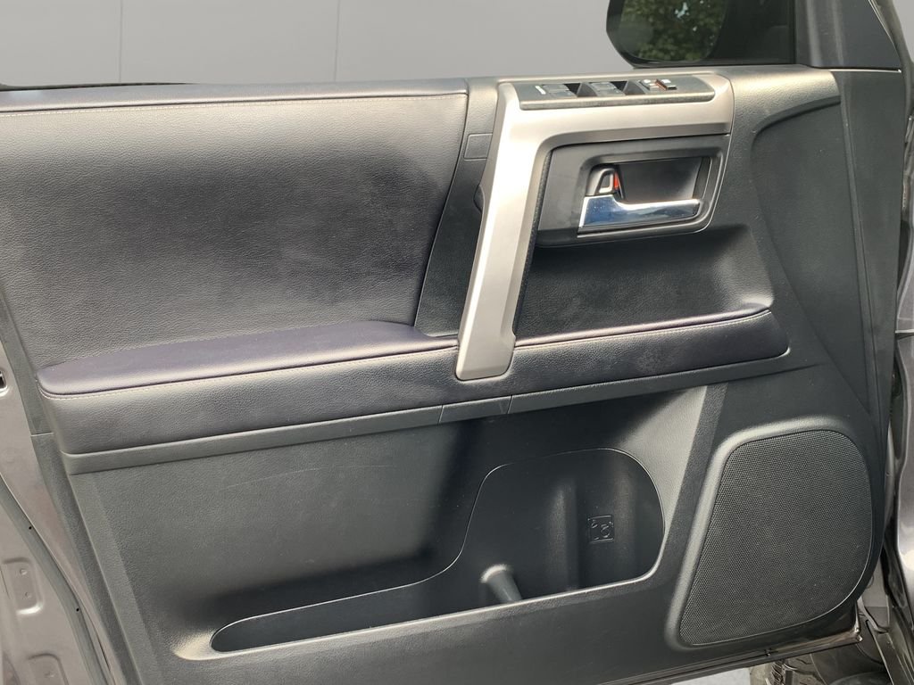 2022 Toyota 4Runner SR5 Premium - Photo 11