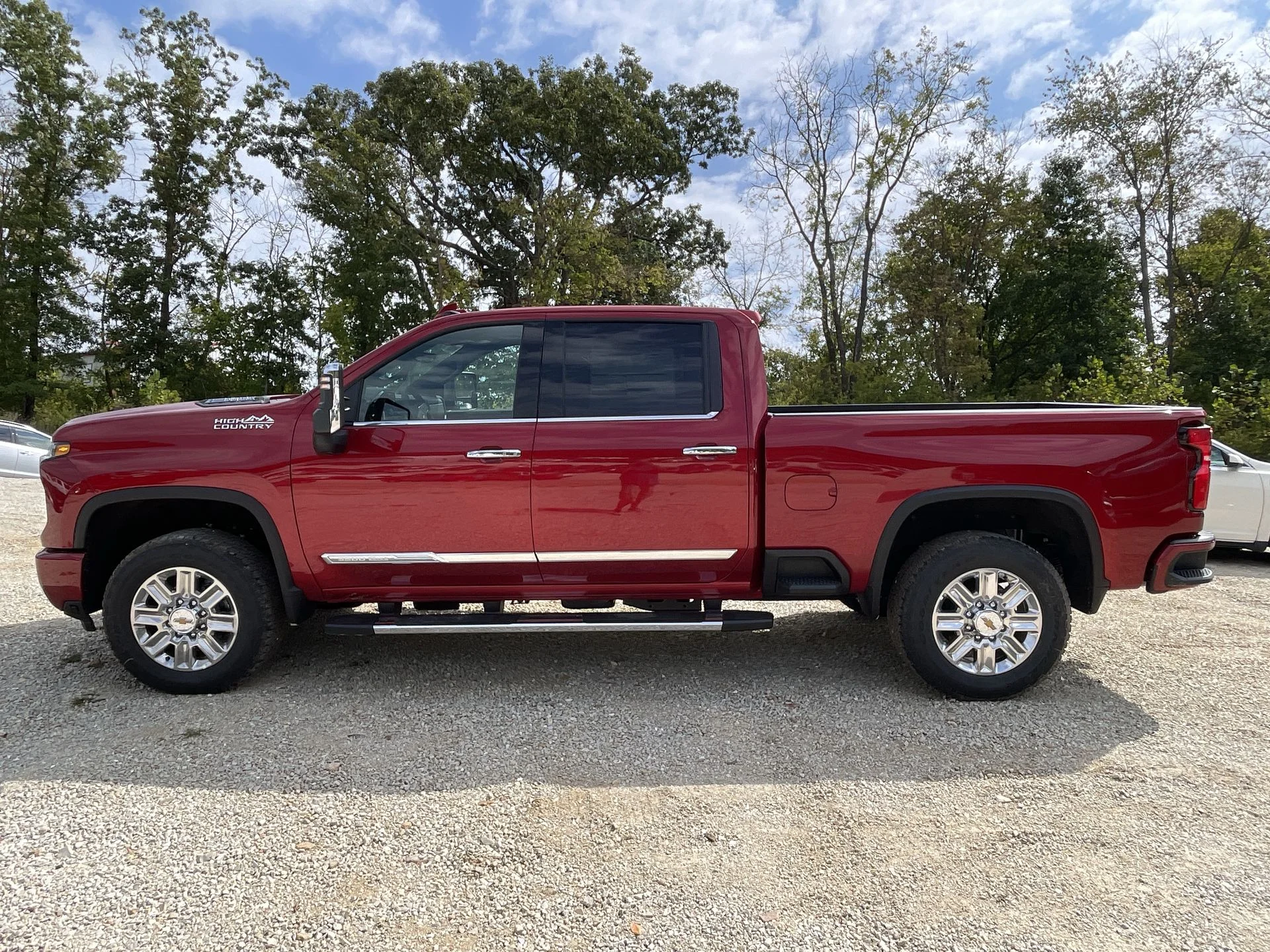 New 2025 Radiant Red Tintcoat Chevrolet High Country image 40