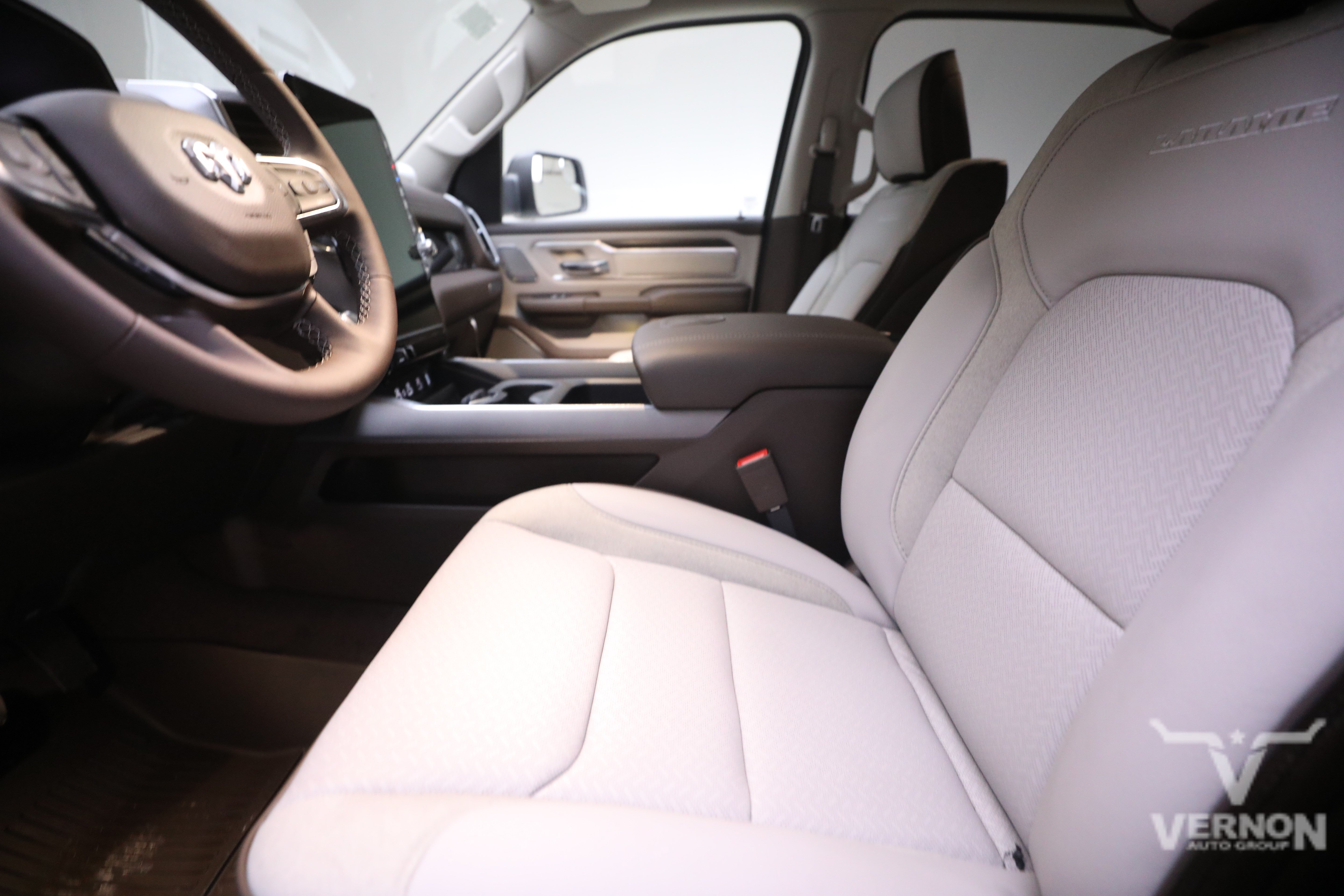 New 2026 Bright White Clearcoat Ram  image 10
