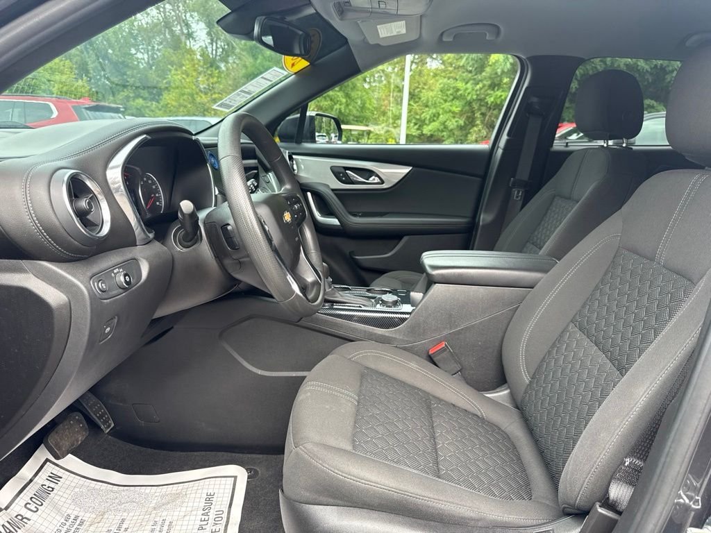 Used 2021 Gray Chevrolet LT image 9