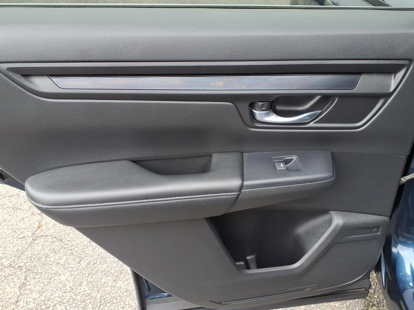 2024 Honda CR-V EX - Photo 11