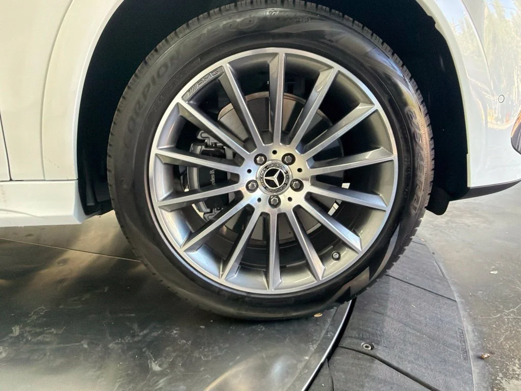 New 2027 White Mercedes-Benz GLE 350 image 9
