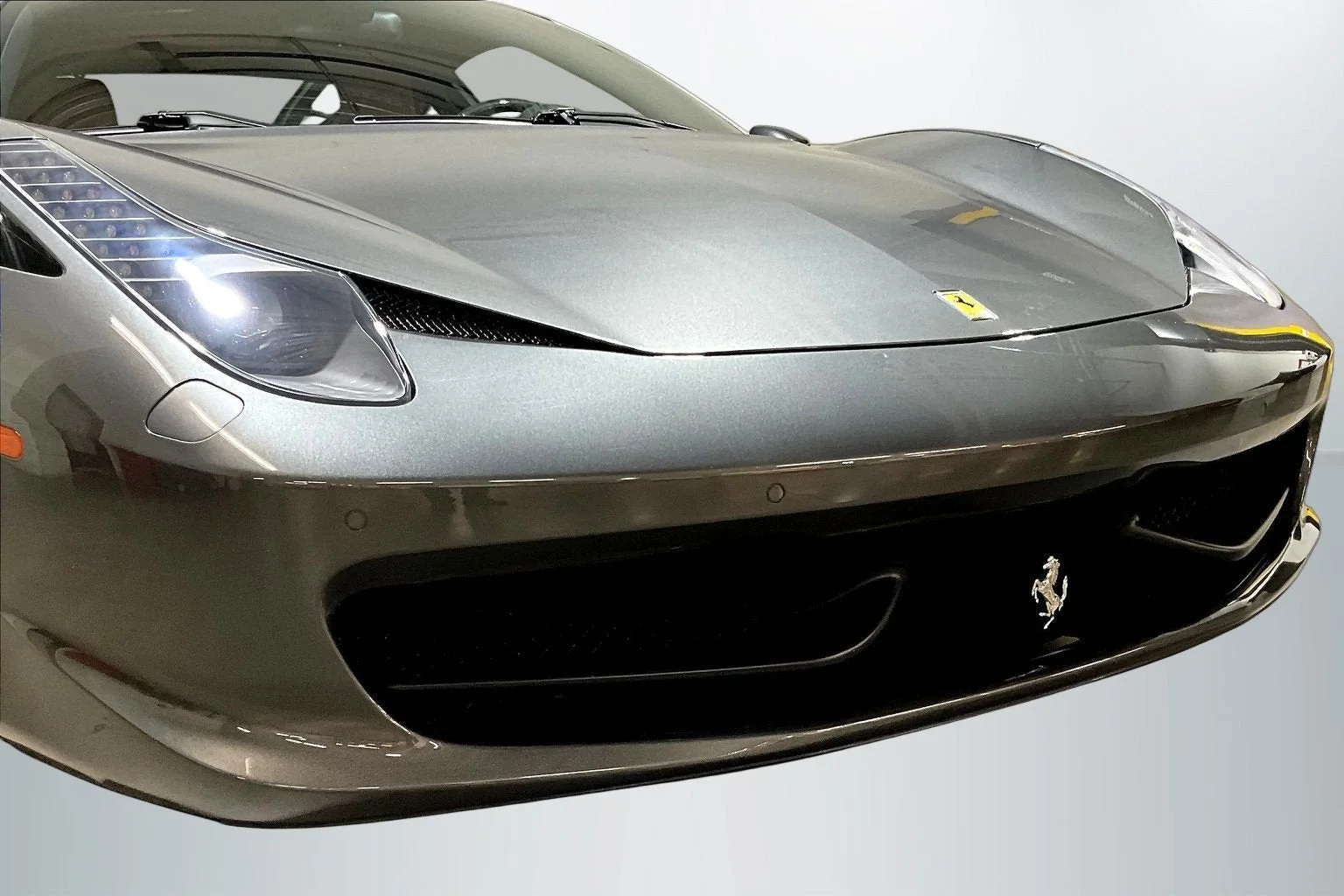 Used 2014 Grigio Silverstone Ferrari  image 27