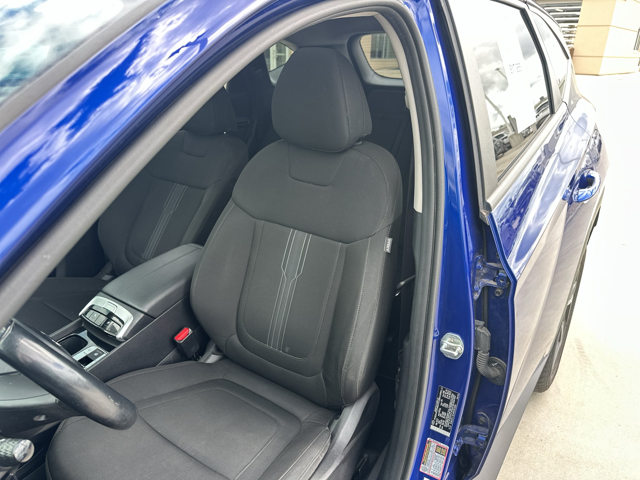 Used 2022 Intense Blue Hyundai SEL image 28
