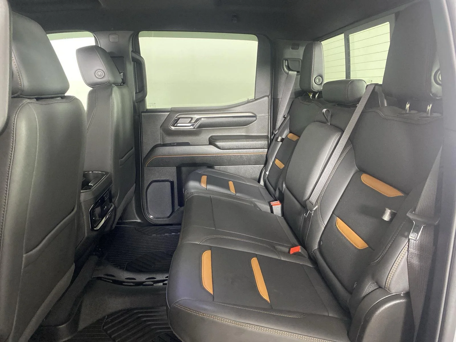 Used 2024 Thunderstorm Gray GMC AT4 image 27